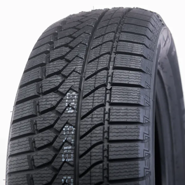 SW628 225/55 R17 97 T