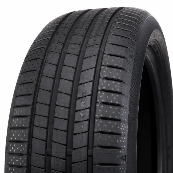 Falken e.ZIEX 235/65 R18 110 H