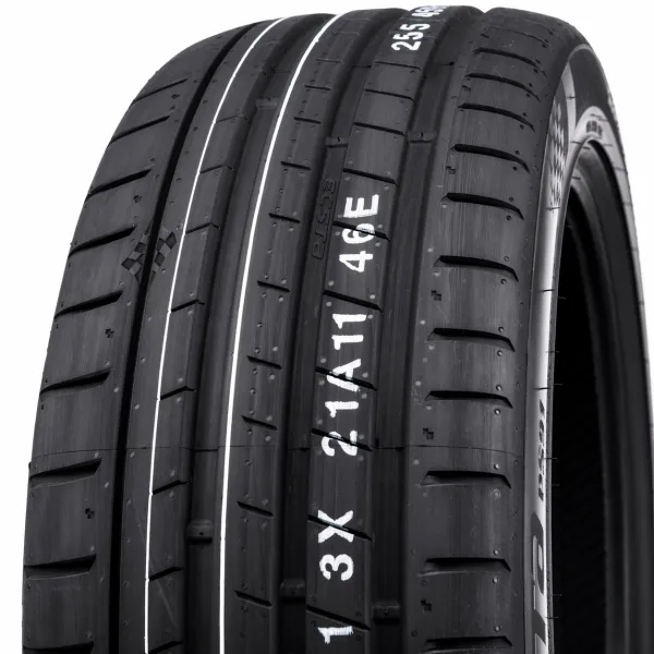 Kumho Ecsta PS91 245/45 R19 102 Y