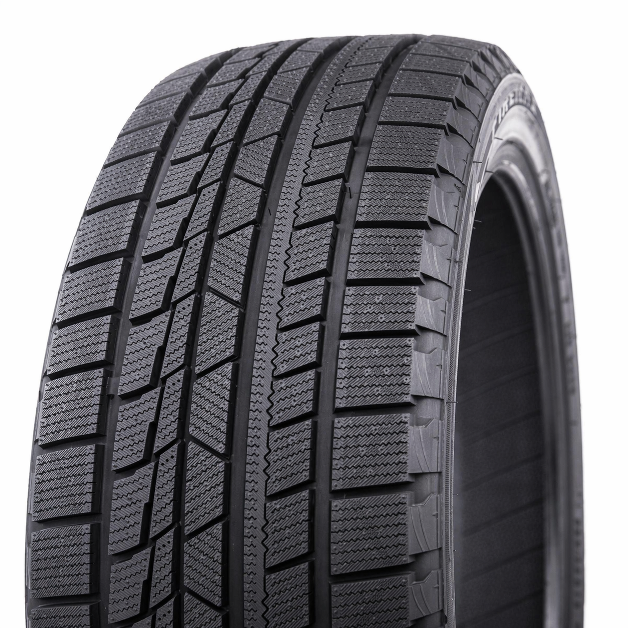 Firemax FM805+ 225/45 R19 96V