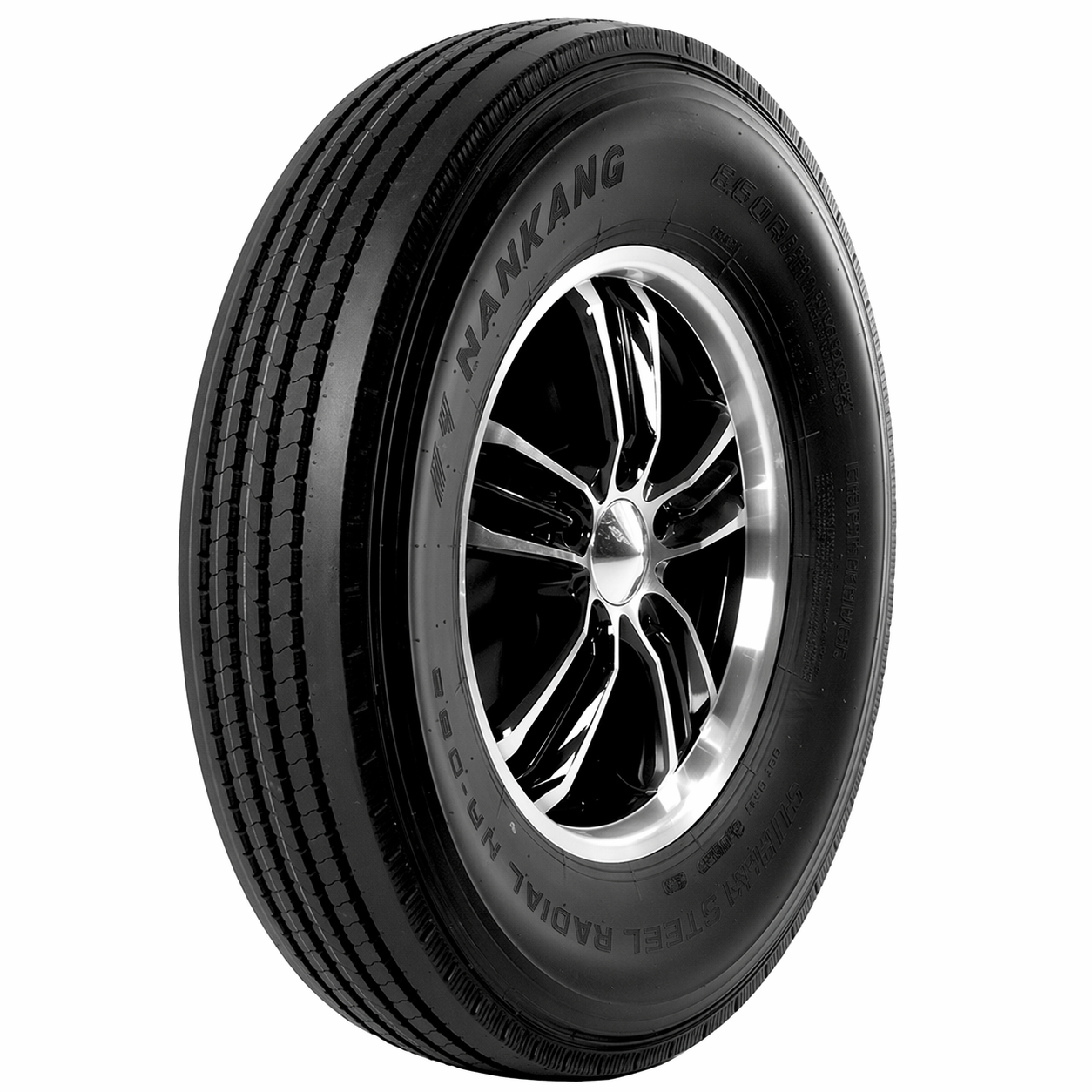 Nankang NR-066 7.00/80 R15 114/112L