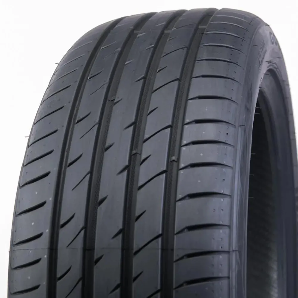 Goodride Solmax1 SUV 235/65 R18 106H - zdjęcie główne