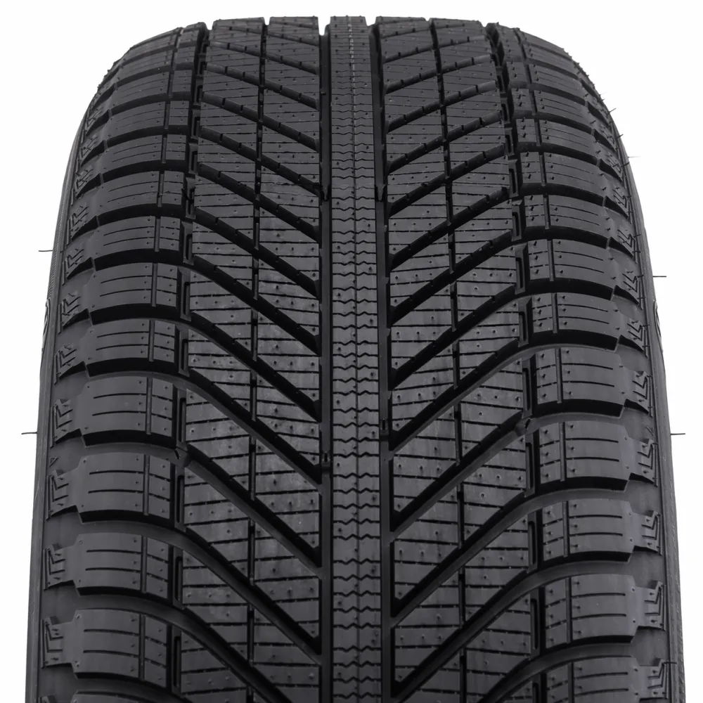 Goodyear Vector 4Seasons SUV 215/70 R16 100T - zdjęcie dodatkowe nr 1