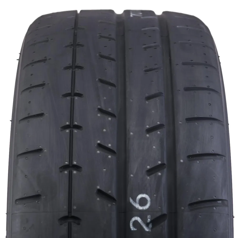 Yokohama Advan A052 325/30 R19 105Y - zdjęcie dodatkowe nr 1