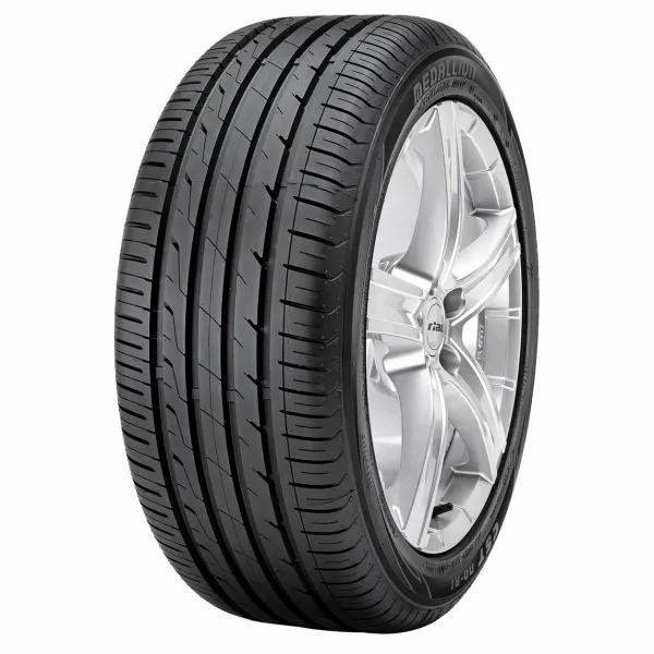 MEDALLION MD-A1 235/50 R17 96 W