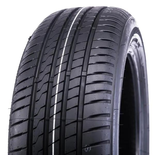 Roadhawk 235/50 R18 101 Y