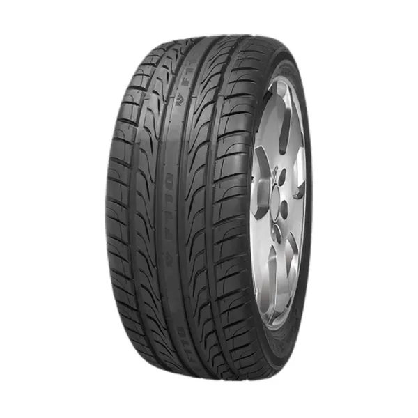F110 305/40 R22 114 V