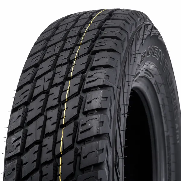 Kumho Road Venture AT61 215/80 R15 105 S