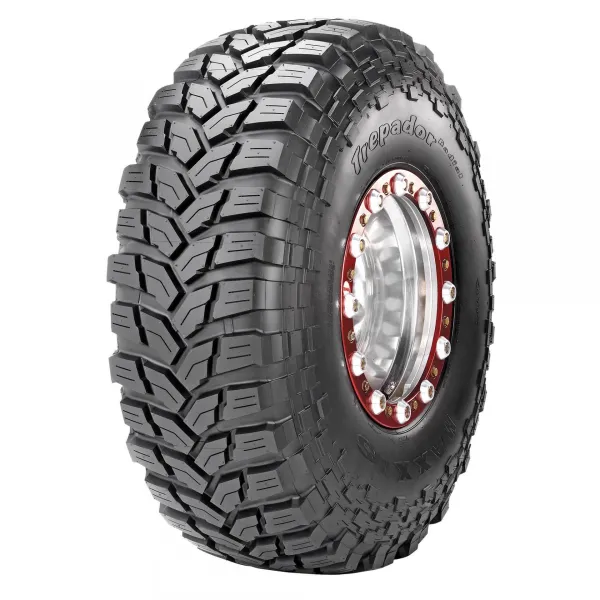 M8060 TREPADOR 205/70 R15 104 Q