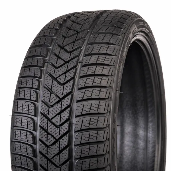 Latitude Alpin 255/55 R18 109 V