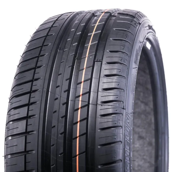 Pilot Sport 3 205/45 R16 87 W
