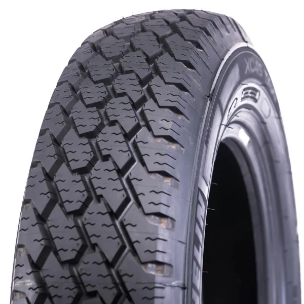 XC4S 175/80 R16 98 Q XC4S 175/80 R16 98 Q
