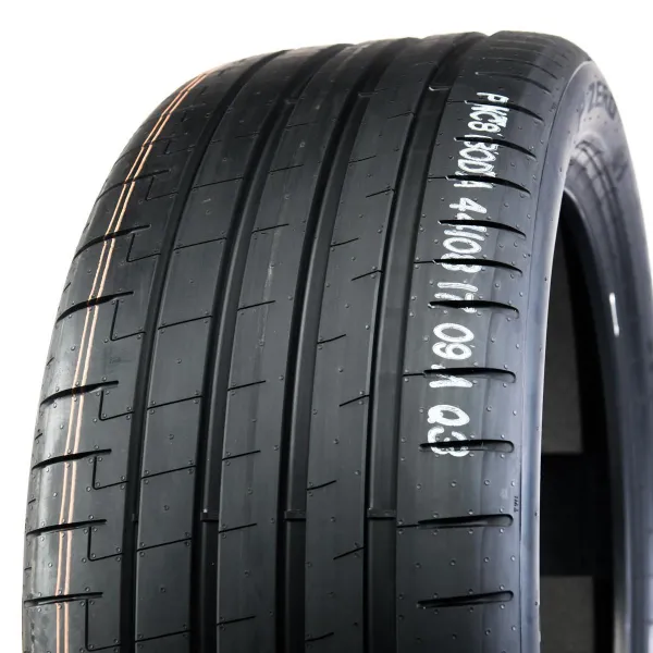 P-Zero PZ5 265/40 R22 106 W