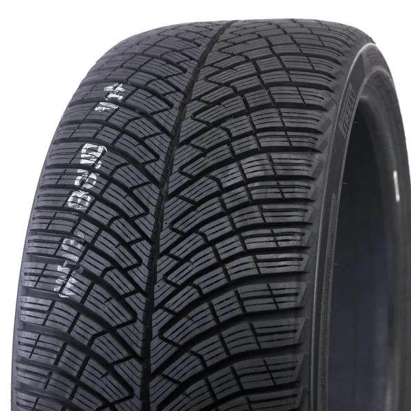 P Zero Winter 2 245/45 R19 102 V