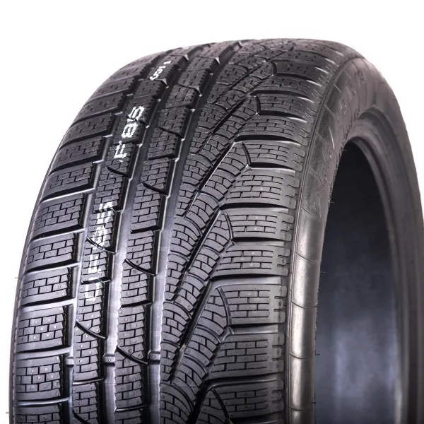 Winter Sottozero Serie II 245/40 R20 99 V